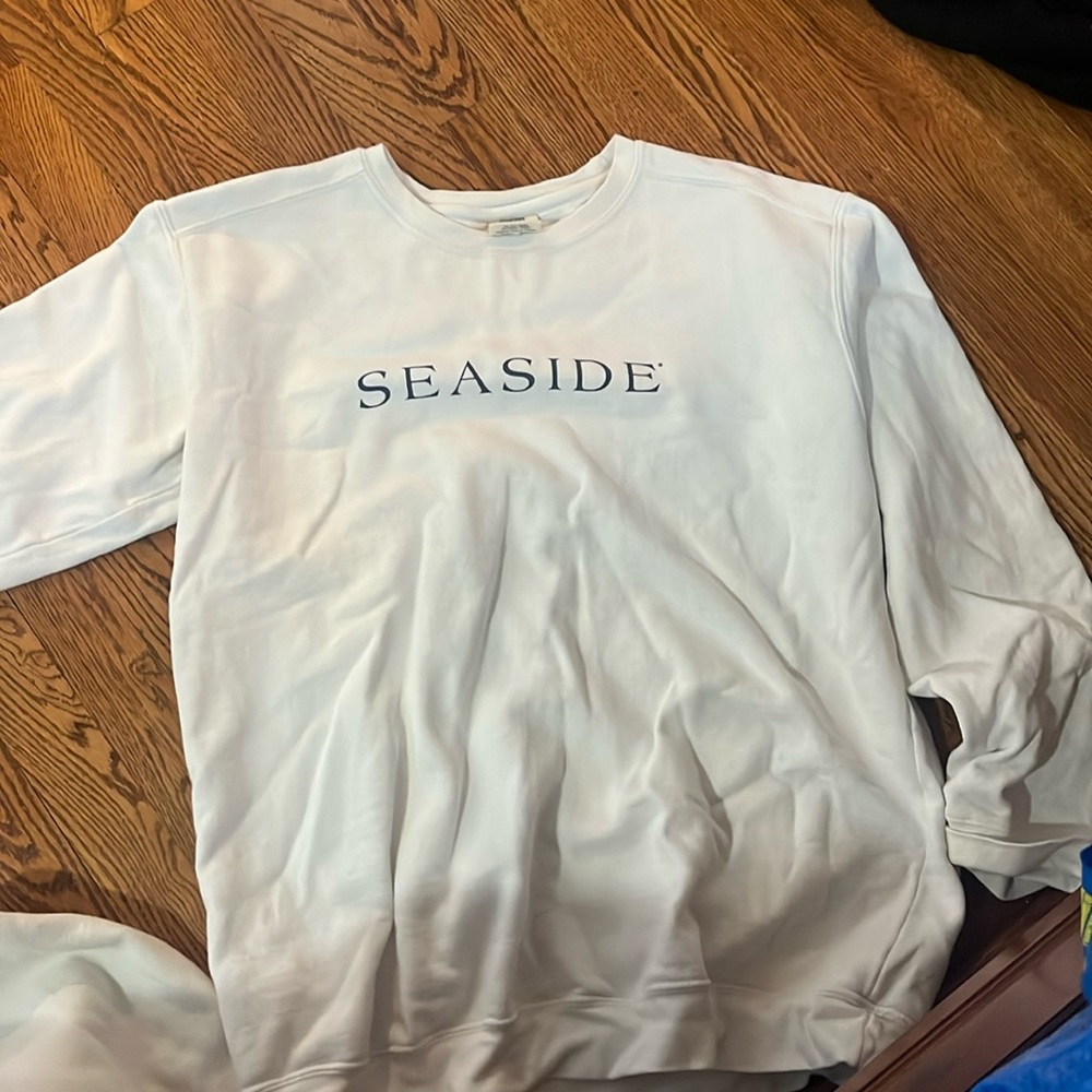 Seaside Crewneck